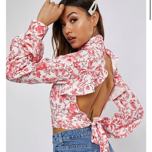 NWT - LORNA LUXE 'PRACTICALLY PERFECT' PORCELAIN PEEKABOO BACK ROSE TOP - - Picture 3 of 10